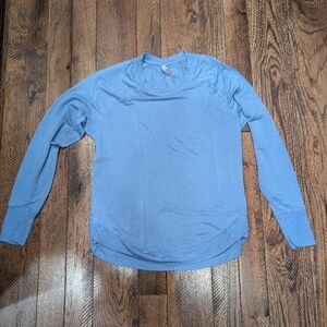 Athleta Periwinkle sweatshirt Size M